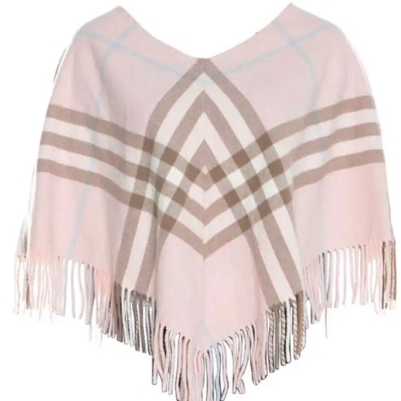 Burberry poncho - Picture 1 of 10